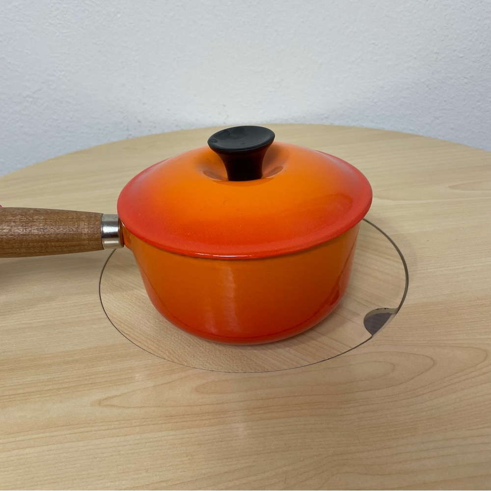 Le Creuset 3/4 Quart 0.75 Liter Flame Orange Enamel Coated Cast Iron Pot - Picture 5 of 8